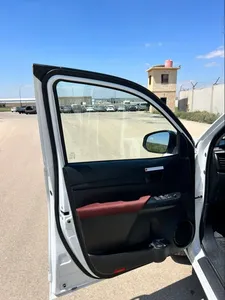 هايلوكس ناصي 1