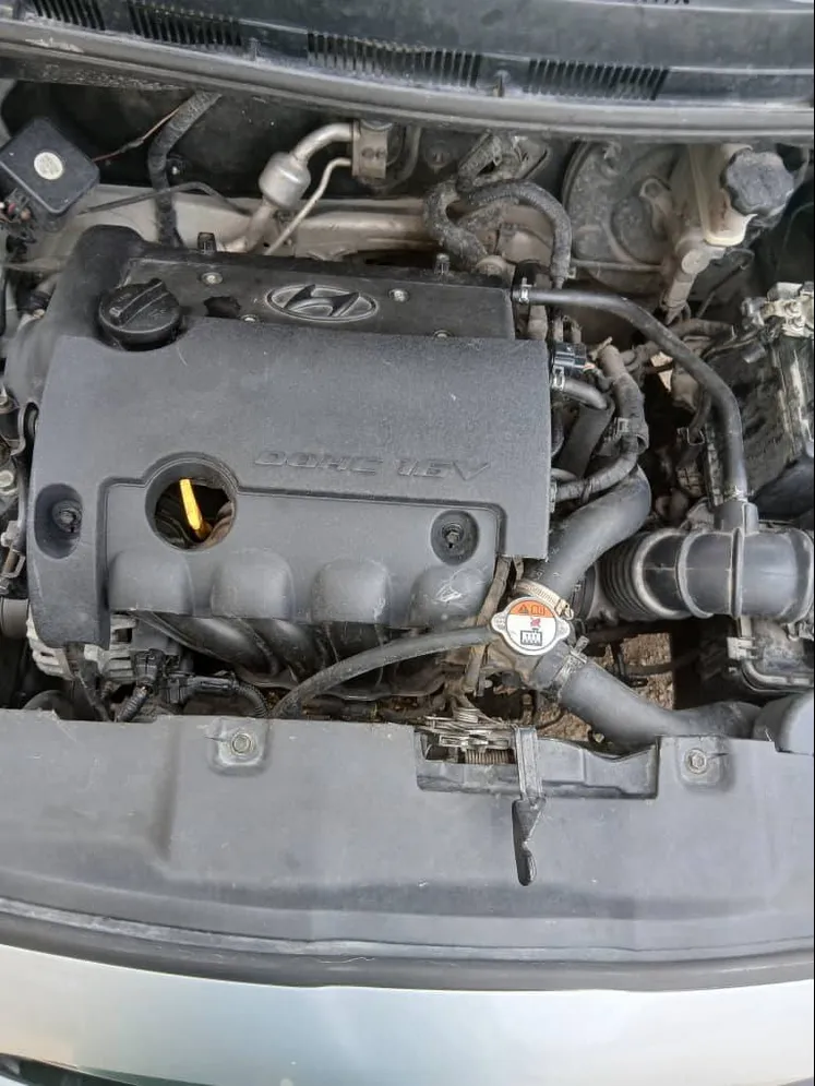 هيونداي أكسنت 4