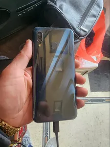 هاتف  2