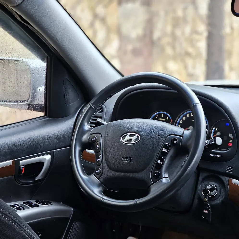 هيونداي سنتافي سي إم  2