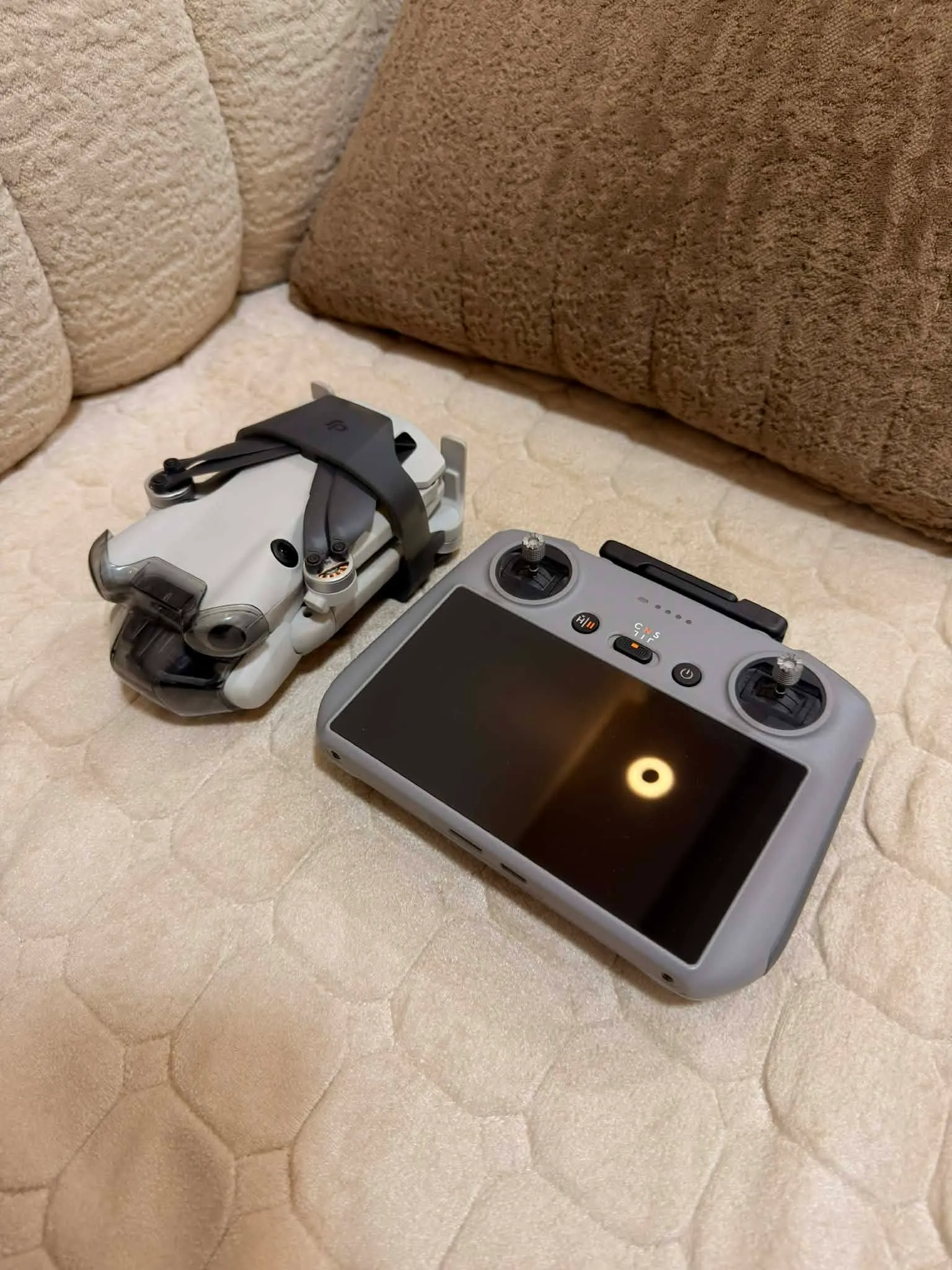 درون | Dji mini 4 pro  4