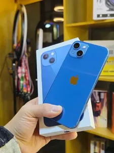 IPhone 13 3