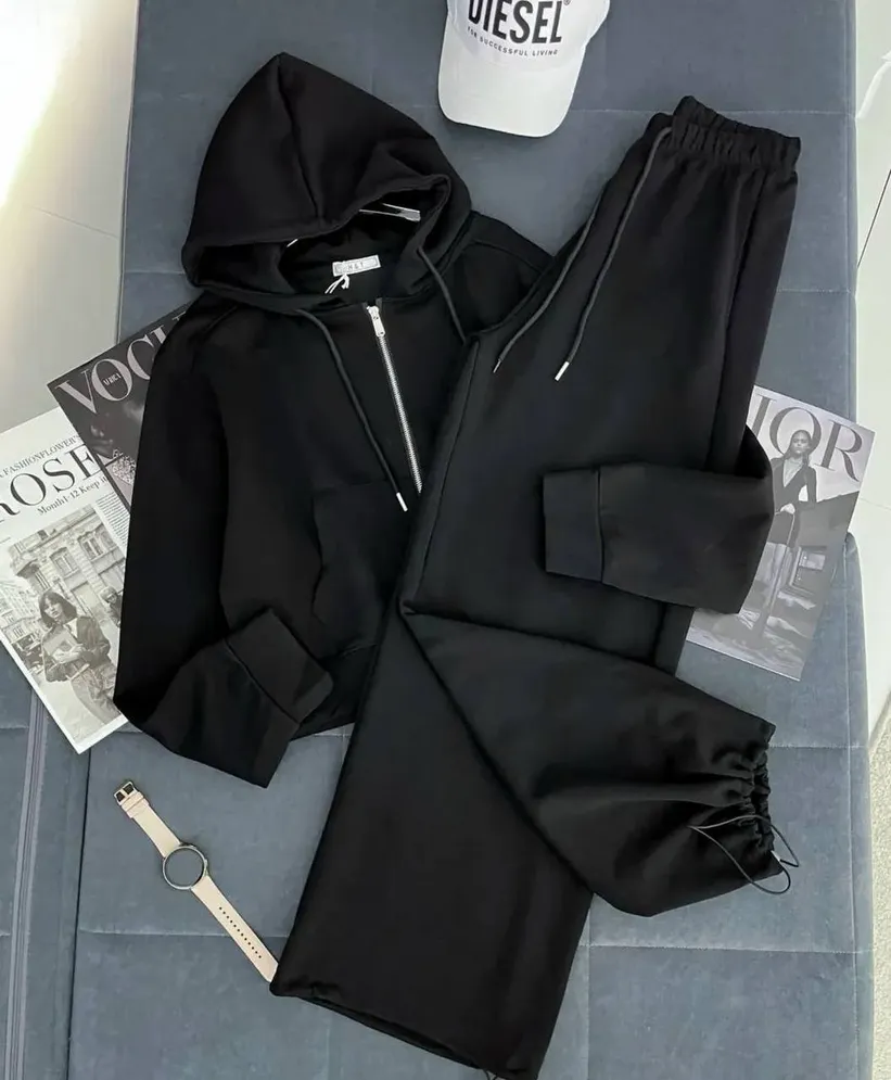 ملابس رياضية بينك فاشن 4