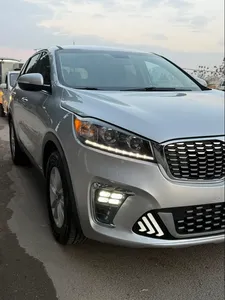 Kia sorento 4