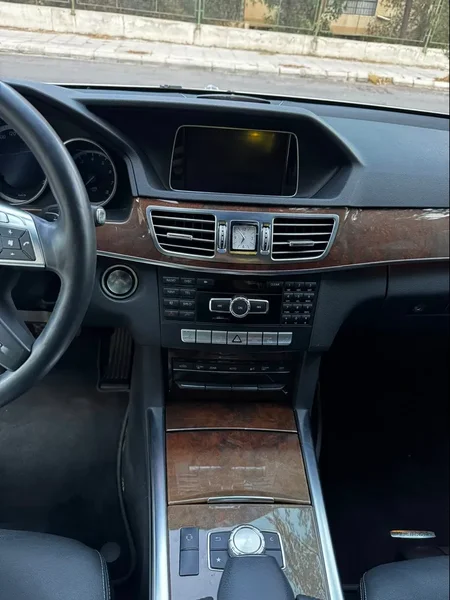 mercedes benz E300 2014