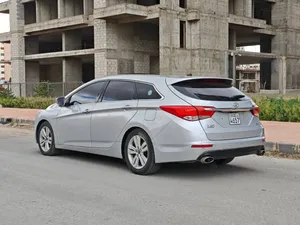 هيونداي i40  3