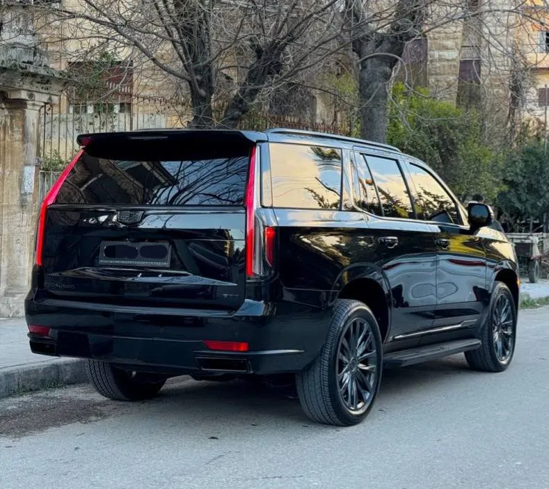 كاديلاك إسكاليد 2023  2