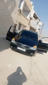 KIA Carnival 3