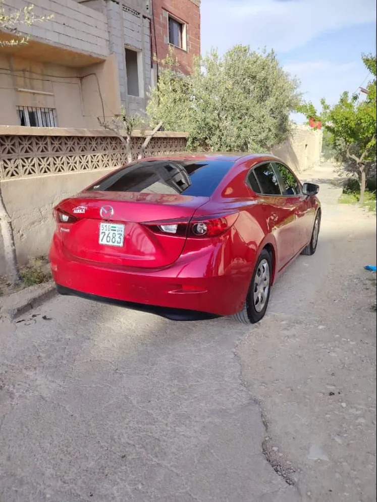 مازدا زوم 3 2