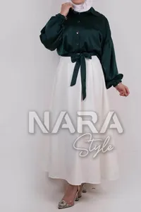 طقم تنورة مع بلوزة  2