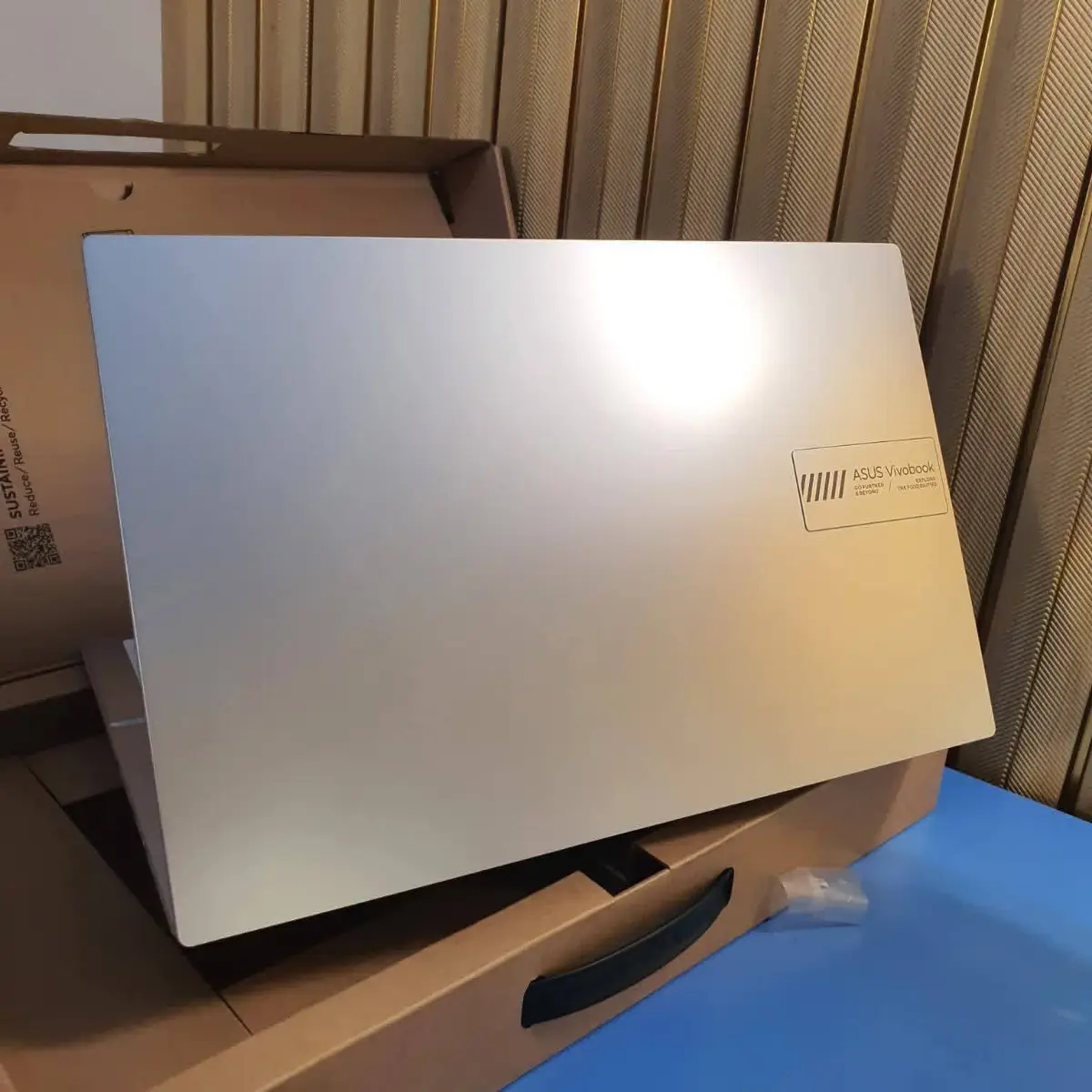   لابتوب    asus vivobook go  